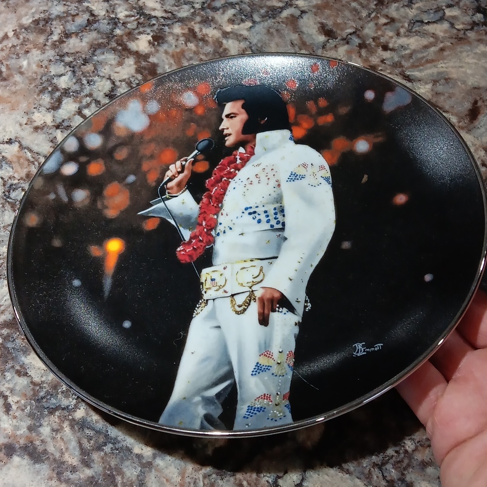 ELVIS Collectable Plate Aloha From Hawaii DELPHI 1997